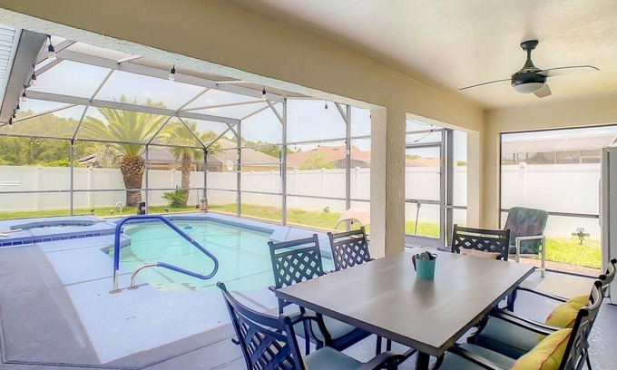 Tuscan Ridge Villa | 625 - Birds and Blossoms Oasis - Close to Theme Parks