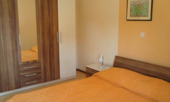 Cres Apartment | 63 m² Apartment ∙ 2 bedrooms ∙ 4 guests