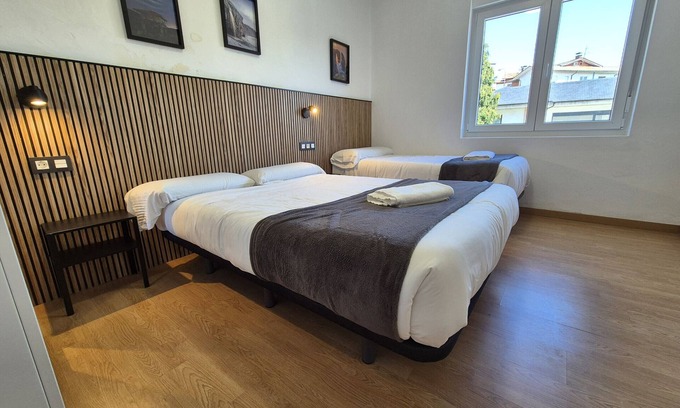 Las Campas y San Claudio Apartment | 648B1 Apartamentos Mareval