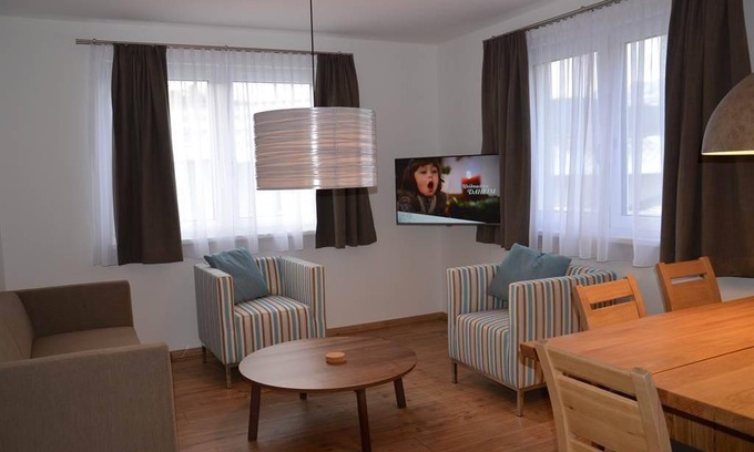 Russbach am Pass Gschuett Apartment | 65 m² Apartment ∙ 2 bedrooms ∙ 5 guests