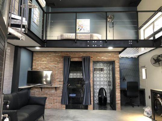 Tuy Hoa Apartment | 65m2 Light & Airy Industrial Loft