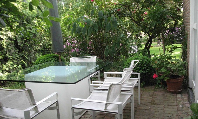 Ramelsloh Apartment | 65sqm apartment rental on park-like grounds, the South v. Hamburg