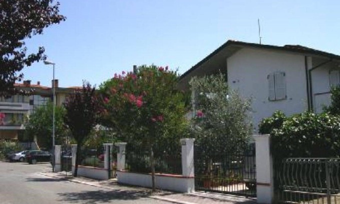 San Mauro a Mare Villa | 65sqm ground floor apartment
