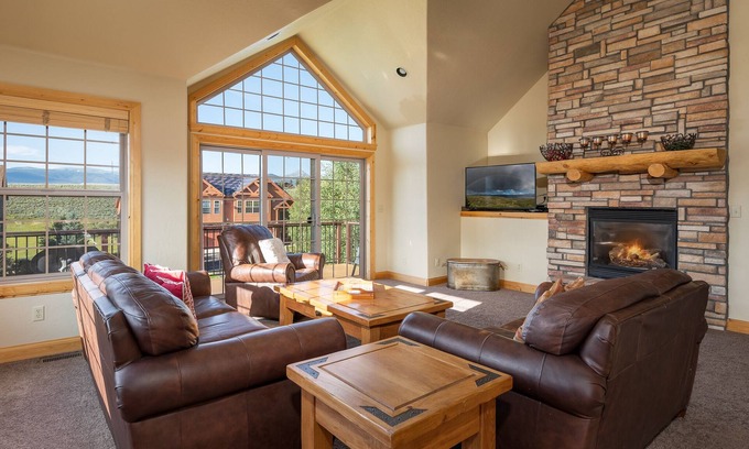 Tabernash House | 67 Fireweed with private hot tub