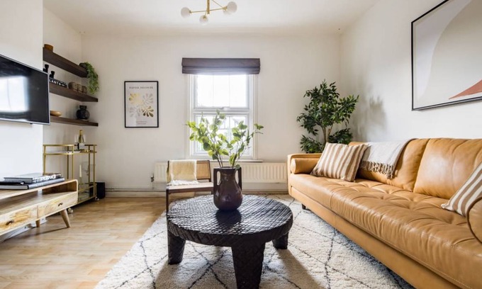 Earley Apartment | 67 m² Apartment ∙ 2 bedrooms ∙ 4 guests