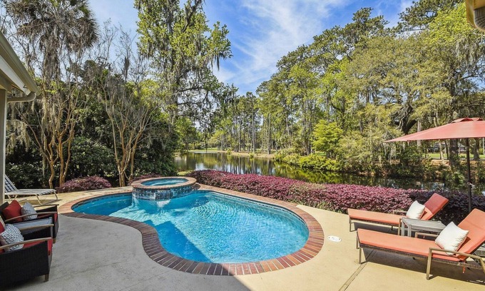 Heritage Woods House | 68 Heritage Road ~ Stunning Lagoon & Harbour Town Golf Views! 2 Master Suites!