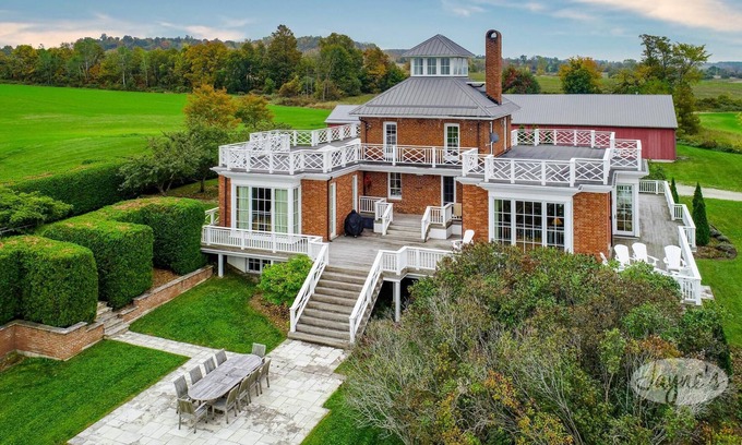 Clearview Other | 6Bed, 4Bath estate with breathtaking views, sports court, pool area and more!