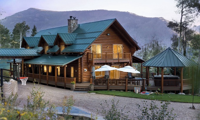 Kamas Cabin | 6K Sq ft Lodge sleeps 34 on 20 secluded acres in Beautiful Oakley