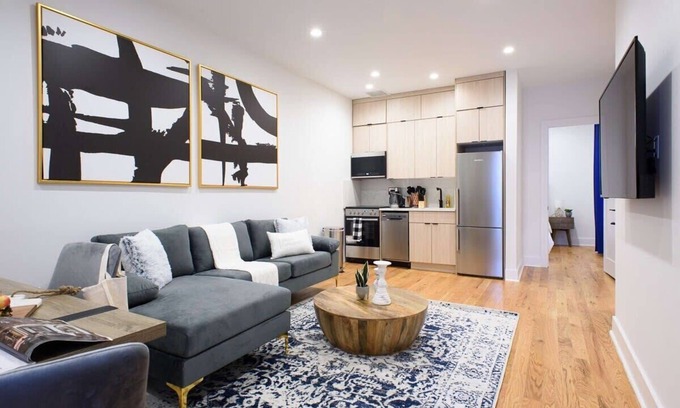 Park Slope Apartment | 7-2 2BR/1Bath in Prime Park Slope