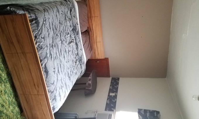 Strasburg House | 7 Bed/2 Bath House...rent the house or just a room