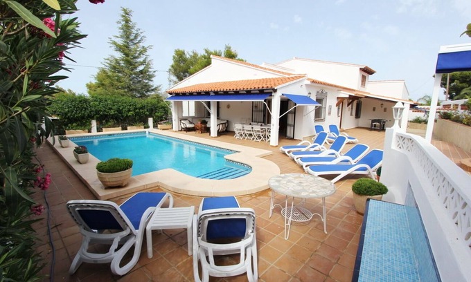 Pinar del Advocat Villa | 7 Beds, 6 Bath, Summer Kitchen, Spacious, Comfortable, Sea-View, Close to Beach