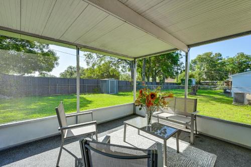 Tampa House | 7 Mi to Busch Gardens Tampa Gem with Yard!