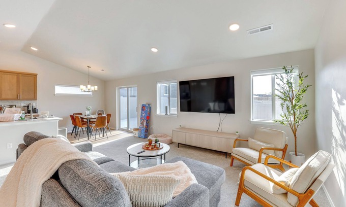 Nampa House | 7 Mi to Lake Lowell Park: Nampa Home w/Backyard