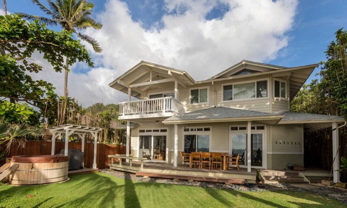 Pupukea House | 7 Mile Miracle Beach House