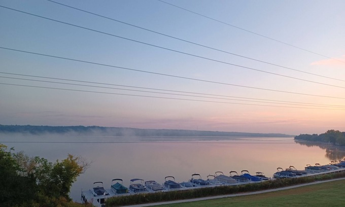 Lake Geneva Condo | 7 mins from your waterfront deck to downtown! Peaceful, private, roomy.