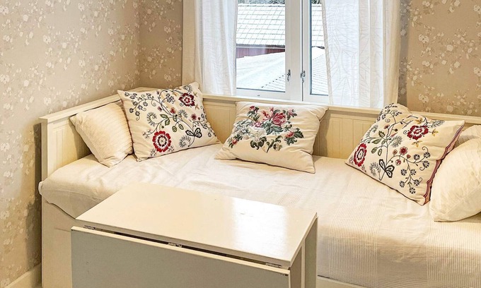 Frovi House | 7 person holiday home in FRÖVI