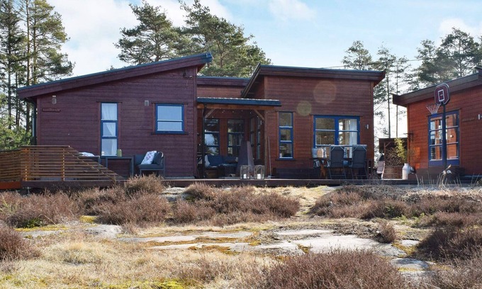 Manstad House | 7 person holiday home in Manstad
