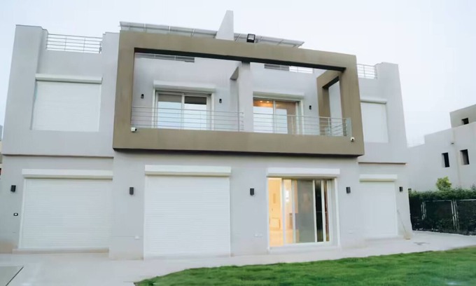 New Cairo House | 7-room palace in Palm Hills
