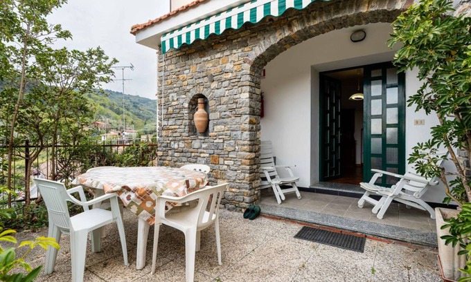 Diano Castello Apartment | 70 m² Apartment ∙ 2 bedrooms ∙ 6 guests