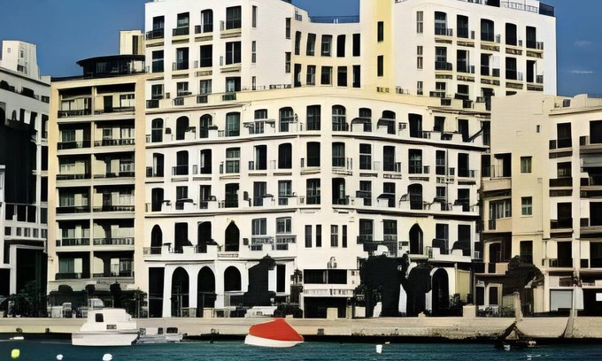 Gzira Hotel | 70 m² Hotel ∙ 127 guests