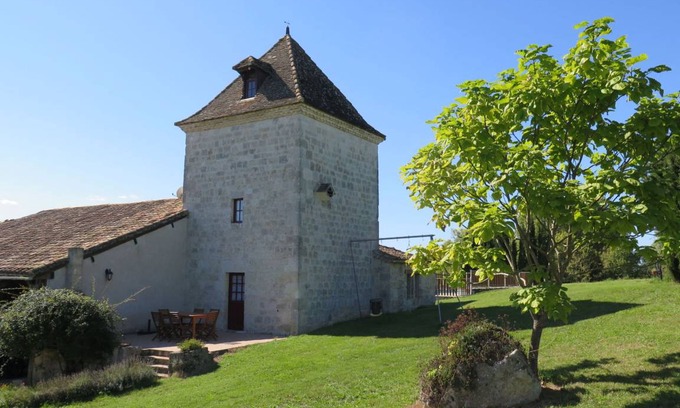 Dondas House | 70 m² House ∙ 1 bedroom ∙ 4 guests