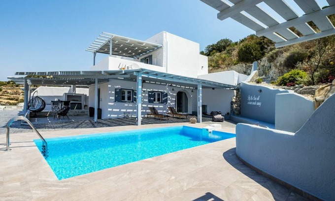 Paros Villa | 70 m² Villa ∙ 2 bedrooms ∙ 4 guests