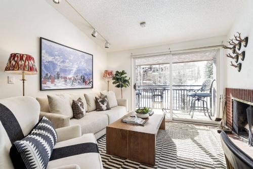 Aspen House | 700 Monarch 301