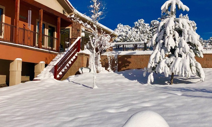 Ruidoso Cabin | 700ft downstairs living quarters.Full equipped kitchen 1bedroom and bathroom