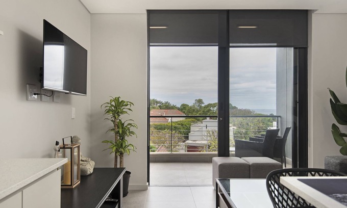 Windermere Apartment | 707@2SIX2 Florida Road