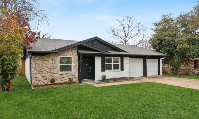 Richardson Apartment | 707 Gaylewood Dr New1 Richard