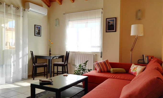 Praia da Luz Apartment | 70m2 Topfloor apartment+30m2 terrace, partial sea view, 500m from the beach,WiFi
