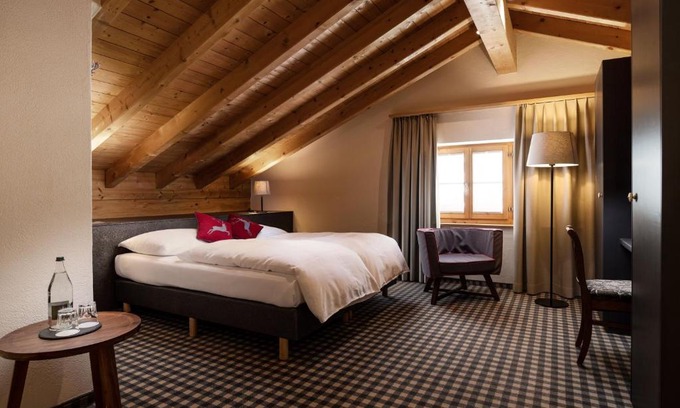 Vals Hotel | 7132 Glenner