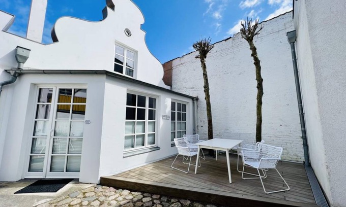 Warnemuende Apartment | 72 m² Apartment ∙ 2 bedrooms ∙ 4 guests