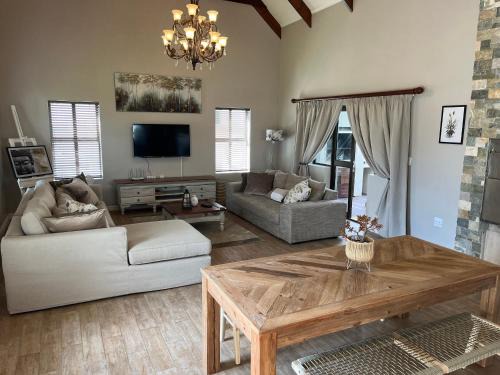 George House | 73-on-Trafford in Kingswood Golf Estate