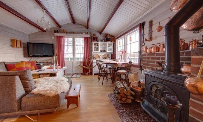 Kvaloya Ski Chalet | 75 m² Chalet ∙ 3 bedrooms ∙ 8 guests