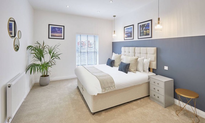 Saltburn-by-the-Sea Apartment | 76 m² Apartment ∙ 3 bedrooms ∙ 6 guests