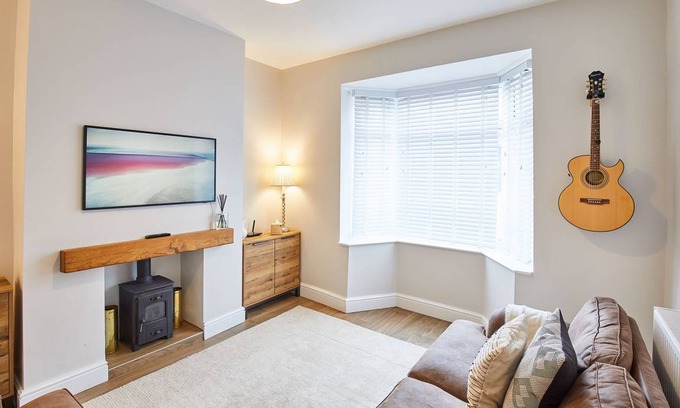 Brotton House | 76 m² House ∙ 3 bedrooms ∙ 5 guests