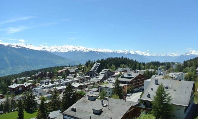 Randogne Apartment | 77 m² Apartment ∙ 2 bedrooms ∙ 5 guests