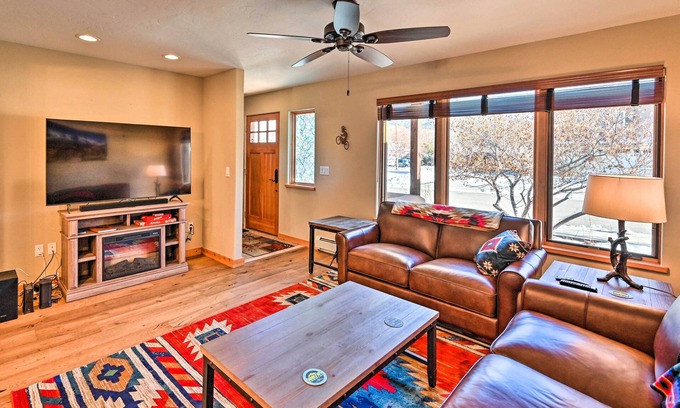 Salida House | 7984: Pet-Friendly Townhome w/Grill!