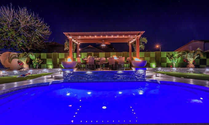 Scottsdale Ranch House | 7BR/4BATH Getaway SC w/Arcade Room, HEATED Pool, Billiards, Hot Tub & Mini Golf