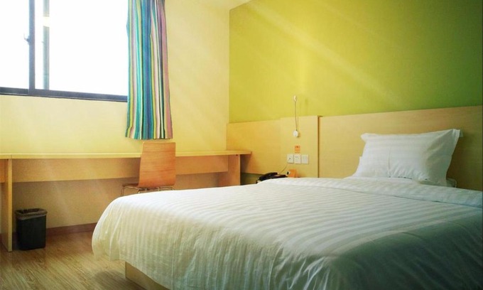 Shiyan Hotel | 7Days Inn Shenzhen Shiyan