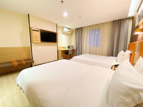 Yuexiu Hotel | 7Days Premium Guangzhou Chenjiaci Dukang Avenue