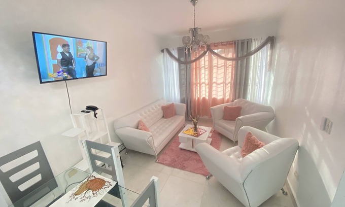 Santiago Province Apartment | 7DR Apt in Prime Location Near Monumental Area