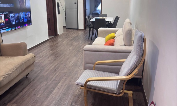 Central Seberang Perai House | 7pax 2-bedroom house with WiFi and AC in lovely Bukit Mertajam@Near AEON