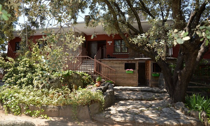 Galapagar Cottage | 7picos-the house in Galapagar. Villa with swimming pool, ideal for family vacations.