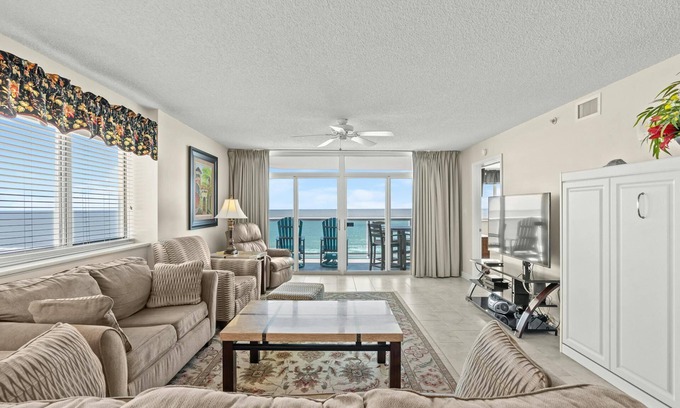 North Myrtle Beach Condo | 7th floor oceanfront 4-bed, 3-bath condo, Cherry Grove Beach | Laguna Keyes - 702