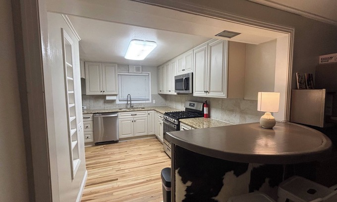 Monticello Condo | 7th Street Hangout Loft Loft. Close to all the local spots. Walking Distance