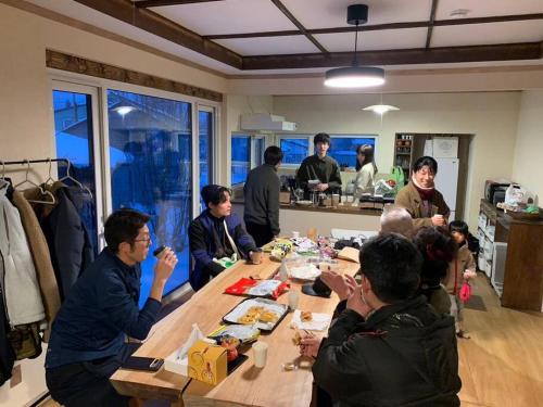 Kimobetsu Apartment | ８名までOK／尻別岳を一望／ルスツリゾートまで車で９分／SISUMO鈴川