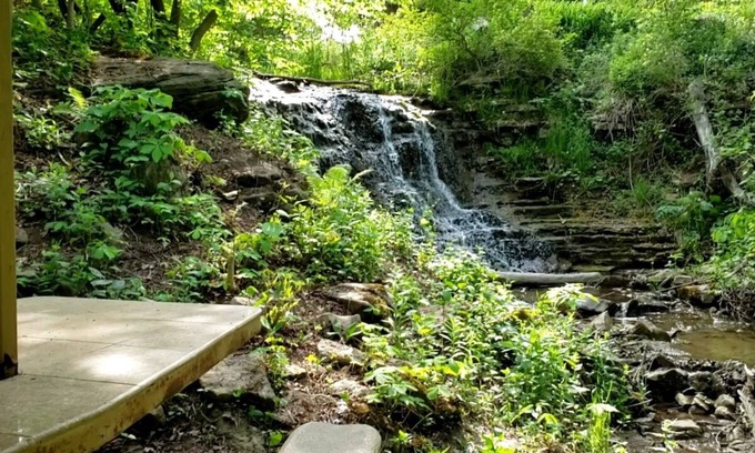 Hamilton Apartment | 8 Acres, wildlife, waterfall with private picnic area