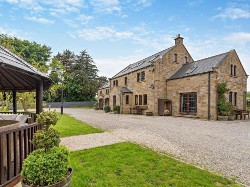 Ripley House | 8 Bed in Pateley Bridge 95111